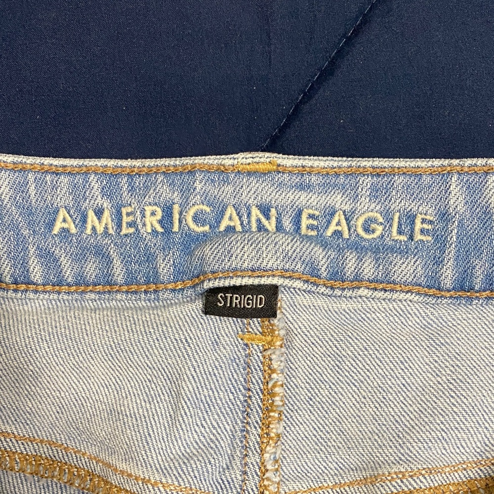 AE Mom Jean Strigid Straight Leg Jeans - Picture 2 of 4